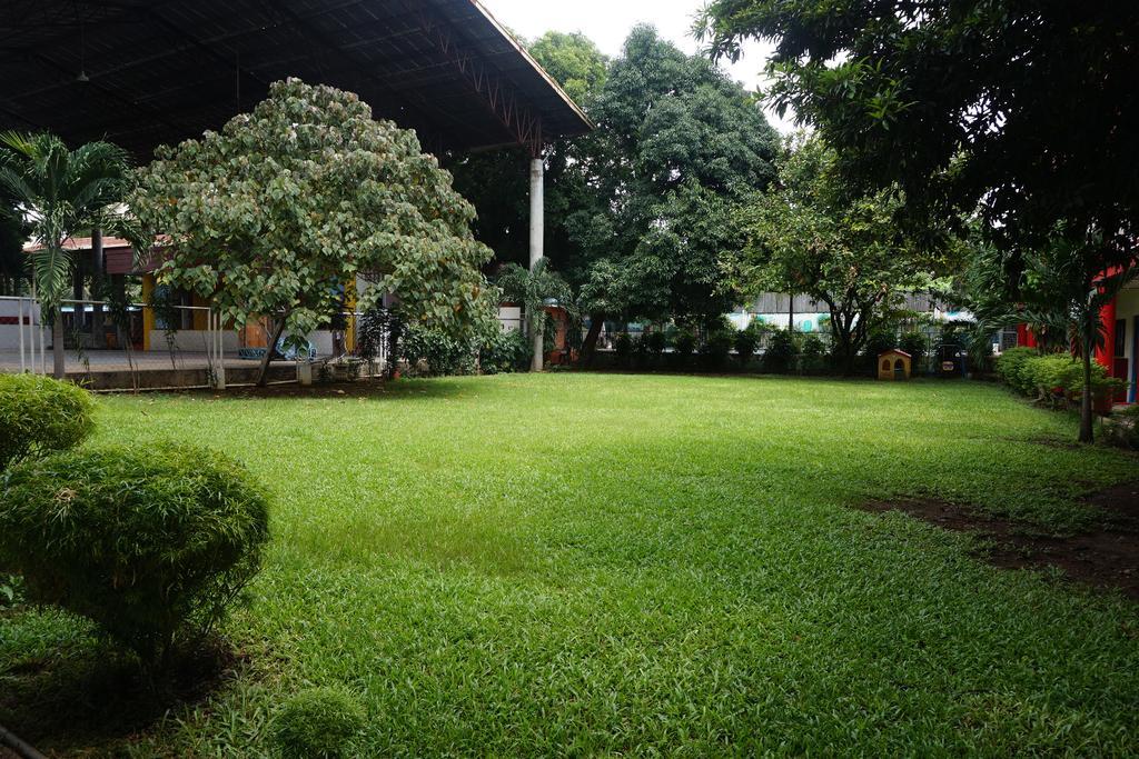 Auberge de jeunesse E-Mo Dormitory à Cebu Extérieur photo