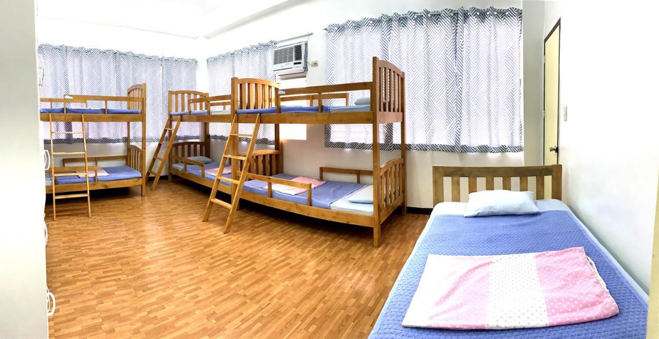 Auberge de jeunesse E-Mo Dormitory à Cebu Extérieur photo